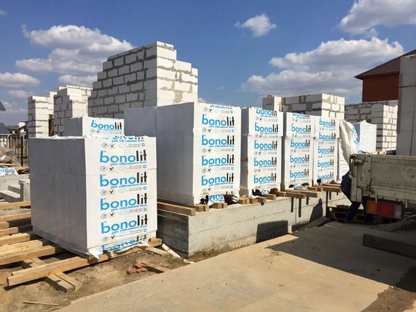 Газобетонные блоки Bonolit г. Малоярославец D600 B5 625х250х100 (под заказ)